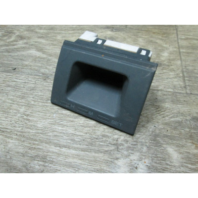 Часы к  Mitsubishi  Pajero,  1995