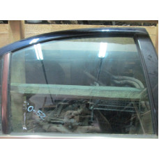  Стекло двери задней правой к  Mercedes  C W203,  2002