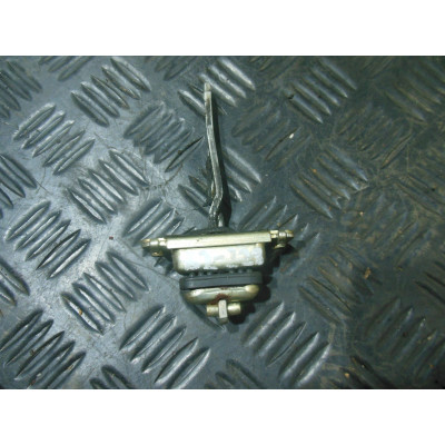  Ограничитель открывания двери к  Rover  416,  1997