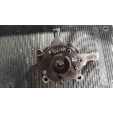  Кулак поворотный правый к  Dodge  Grand Caravan,  2002