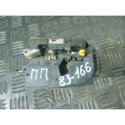  Замок двери передней правой к  Renault  Laguna,  1998