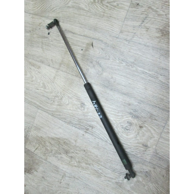  Амортизатор крышки багажника (3-5 двери) к  Mitsubishi  Lancer,  1994