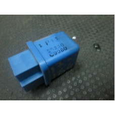  Реле (прочие) к  Nissan  Primera,  1993