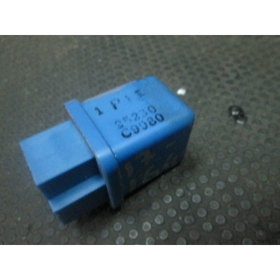  Реле (прочие) к  Nissan  Primera,  1993