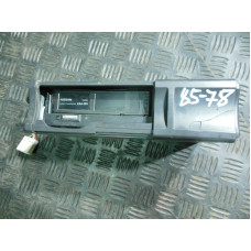  CD-чейнджер к  Nissan  Primera,  2001