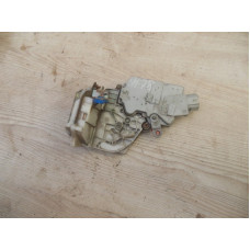  Замок двери задней левой к  Nissan  Primera,  1998