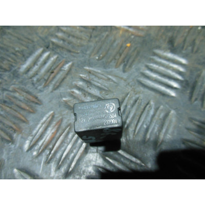  Реле вентилятора к  Fiat  Multipla,  2001