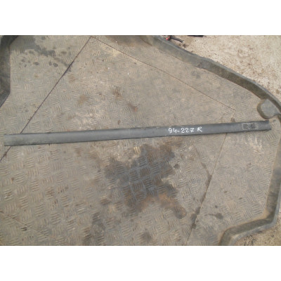  Накладка двери передней правой к  Opel  Vectra,  1998