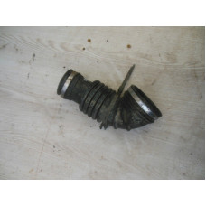  Патрубок воздушного фильтра к  Nissan  Primera,  1998