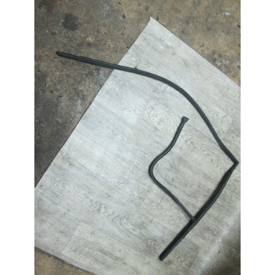  Уплотнитель к  BMW  7 E38,  1999