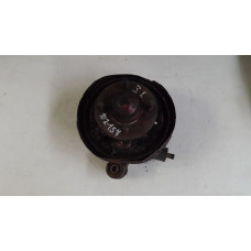  Кулак задний левый к  Nissan  Sunny,  1993