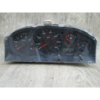  Щиток приборов (приборная панель) к  Nissan  Primera,  2000