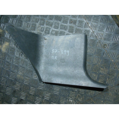  Обшивка двери передней правой (дверная карта) к  Mercedes  E W210,  2001