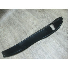  молдинг крышки багажника к  BMW  7 E38,  1999