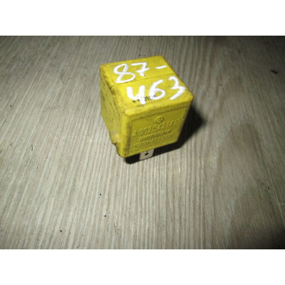  Реле (прочие) к  Mercedes  E W210,  2001