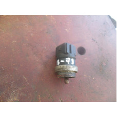  Датчик температуры охлаждающей жидкости к  Renault  Megane,  1999