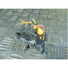  Блок реле к  Renault  Laguna,  1998