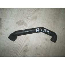  Патрубок (трубопровод, шланг) к  Audi  A4,  1997