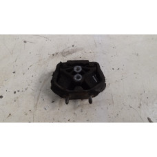  Подушка крепления двигателя к  Opel  Astra,  1996