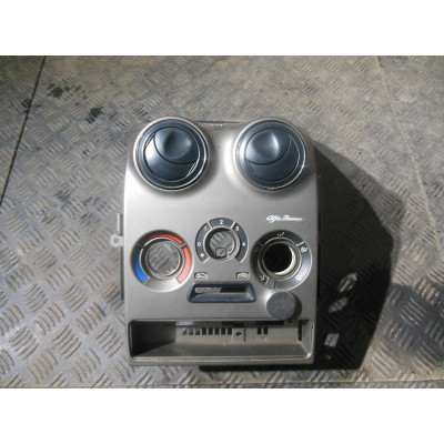  Накладка декоративная на торпедо к  Alfa Romeo  146,  1999