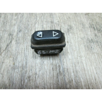  Кнопка стеклоподъемника к  Peugeot  306,  1996