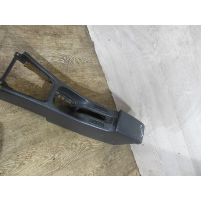  Консоль салона (кулисная часть) к  Nissan  Primera,  1998