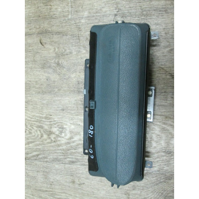 Подушка безопасности пассажира к  Renault  Scenic,  1999