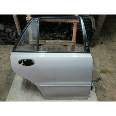  Дверь задняя правая к  Mitsubishi  Lancer,  1994