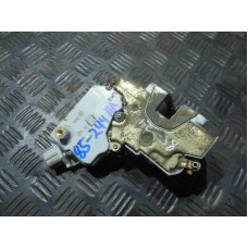  Замок двери передней левой к  Nissan  Primera,  2001