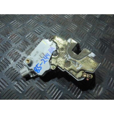 Замок двери передней левой к  Nissan  Primera,  2001