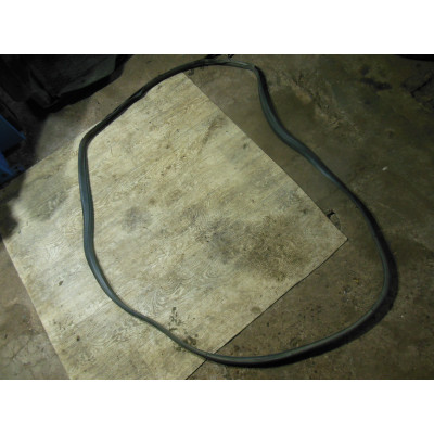 Уплотнитель багажника к  Fiat  Multipla,  2001