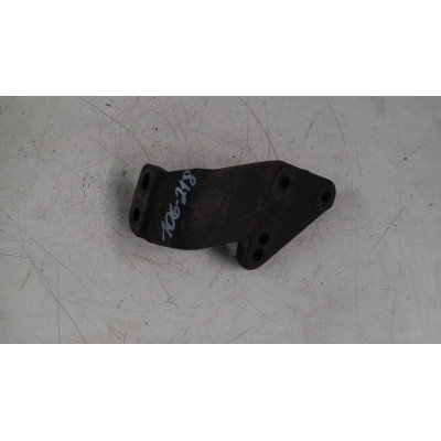  Кронштейн двигателя к  Ford  Escort,  1998