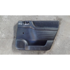  Обшивка двери задней правой (дверная карта) к  Opel  Zafira,  2000