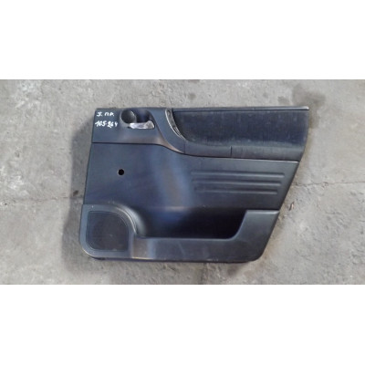  Обшивка двери задней правой (дверная карта) к  Opel  Zafira,  2000