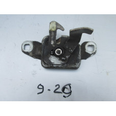  Замок капота к  Renault  Megane,  1999