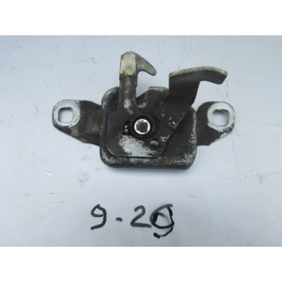  Замок капота к  Renault  Megane,  1999