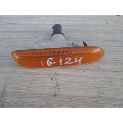  Повторитель передний правый к  BMW  3 E46,  1998