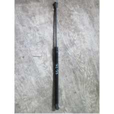  Амортизатор капота к  Volkswagen  Golf,  1995