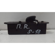  Кнопка стеклоподъемника к  Mitsubishi  Colt,  1998