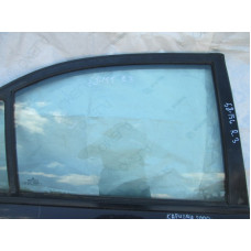  Стекло двери задней правой к  Mitsubishi  Carisma,  2000