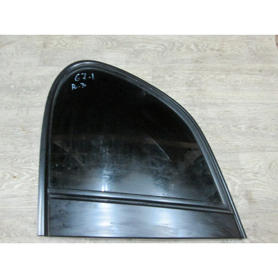 Стекло кузовное боковое правое к  Porsche  Cayenne,  2008