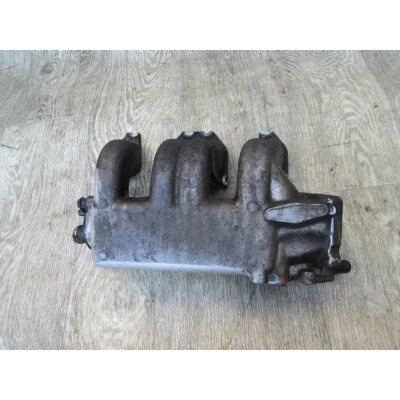  Коллектор впускной к  Renault  Laguna,  1996