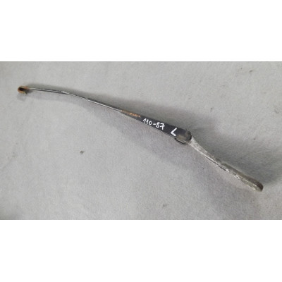  Щеткодержатель (поводок стеклоочистителя, дворник) к  Renault  Laguna,  1997