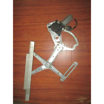  Стеклоподъемник передний правый к  Mercedes  C W202,  1998