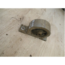  Подушка крепления двигателя к  Nissan  Primera,  1998