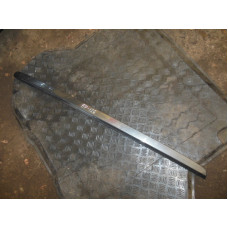  молдинг крышки багажника к  Mercedes  E W210,  2001