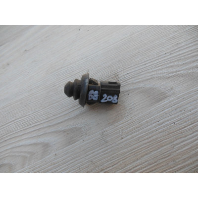 Выключатель концевой (концевик) к  Renault  Megane,  1997