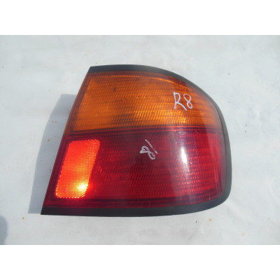  Фонарь задний правый к  Nissan  Primera,  1998