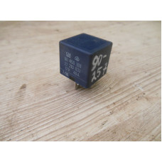  Реле вентилятора к  Opel  Vectra,  1998