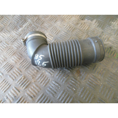  Патрубок воздушного фильтра к  Fiat  Punto,  2001